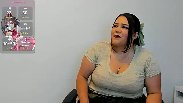 Lilith Aliany  online show from 11.21.25