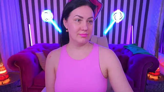 VelvetLuck online show from 05.08.26