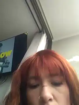 Xeena  online show from 11.26.25