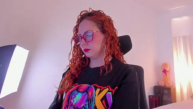 MistressErza online show from 07.09.26