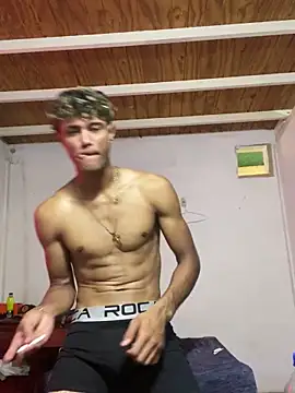 Snapshot of meliodas_23cm chatting on 12.21.25 meliodas 23cm online show from 12.21.25