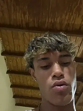 Snapshot of meliodas_23cm chatting on 01.10.26 meliodas 23cm online show from 01.10.26