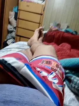 Snapshot of Crislechero_ chatting on 11.04.25 Crislechero  online show from 11.04.25