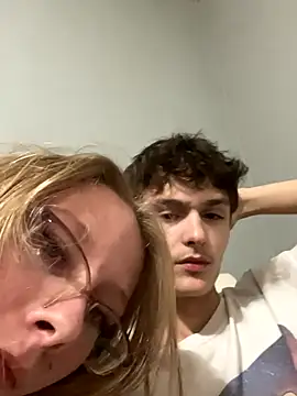 Snapshot of Witness_Us chatting on 11.04.25 Witness Us online show from 11.04.25