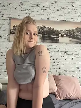 hotgoodgirll online show from 06.16.26