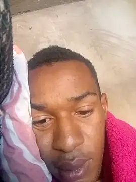 Snapshot of akram306 chatting on 11.04.25 akram306 online show from 11.04.25