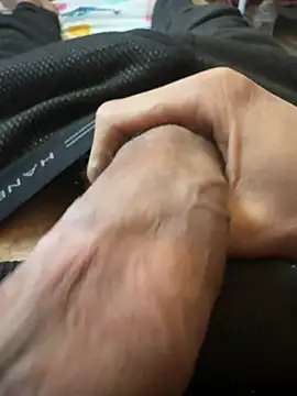 Snapshot of caramello-48888 chatting on 03.27.26 caramello-48888 online show from 03.27.26