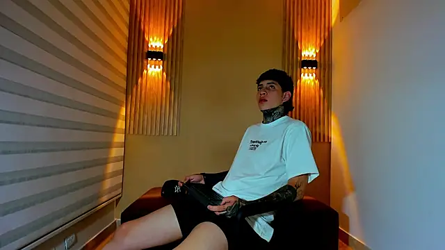 DANTE ARMSTRONG online show from 11.08.25