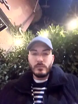 Snapshot of snncdgn chatting on 11.14.25 snncdgn online show from 11.14.25