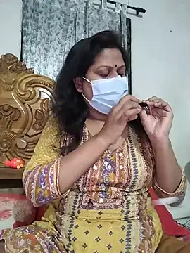 Snapshot of munni-506 chatting on 06.18.26 munni-506 online show from 06.18.26