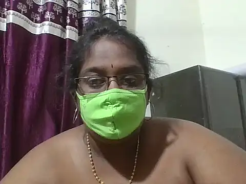 hootypriya online show from 04.30.26