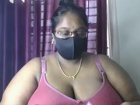 hootypriya online show from 06.14.26
