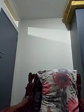 Snapshot of Mommy_Sienna chatting on 11.26.25 Mommy Sienna online show from 11.26.25