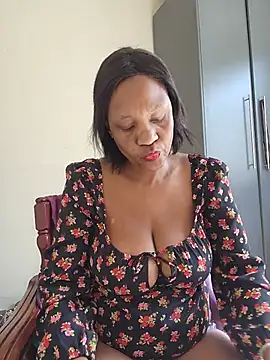 Mommy Sienna online show from 06.12.26
