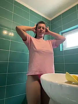 EdaQueen online show from 12.14.25