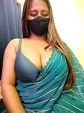 Snapshot of LoveLy-Soneya chatting on 03.09.26 LoveLy-Soneya online show from 03.09.26