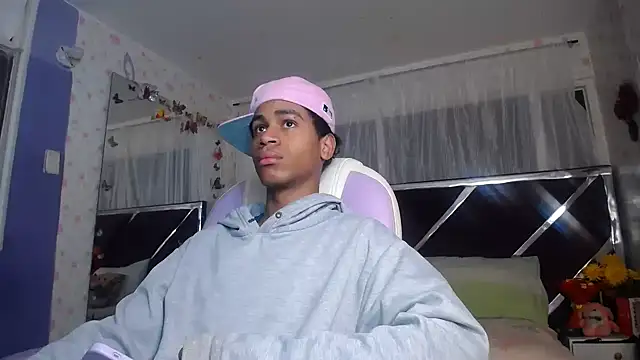 Santy bigcock 01 online show from 07.28.26