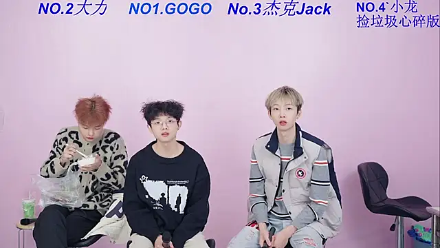 Beautifulboys-999 online show from 12.04.25