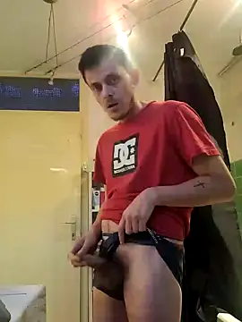 Snapshot of pumspaty06 chatting on 11.07.25 pumspaty06 online show from 11.07.25