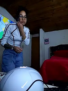 lyam ebony  online show from 01.12.26