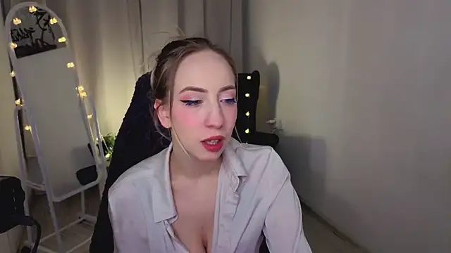 IsabelleBliz online show from 03.08.26