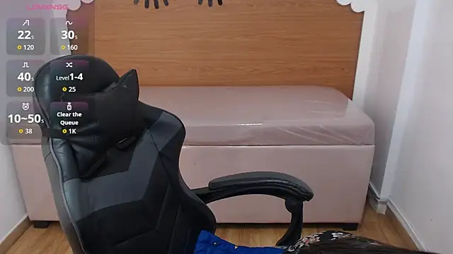 scarlett percy t online show from 03.12.26