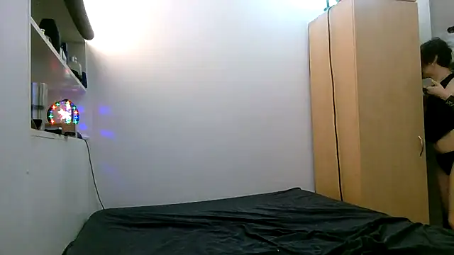 Empress Lilith online show from 02.28.26