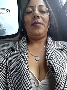 Snapshot of misshot_02 chatting on 03.04.26 misshot 02 online show from 03.04.26