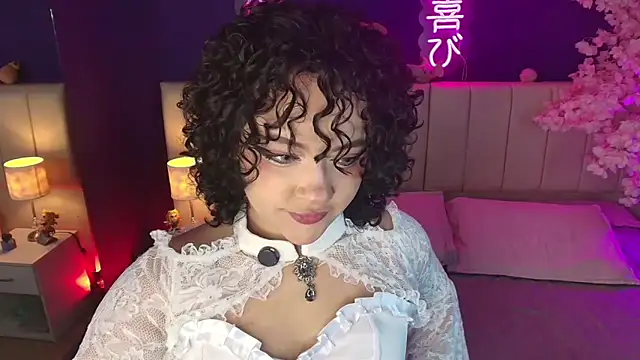  sarahRose online show from 04.24.26