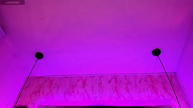 Snapshot of Yanna_pink chatting on 11.06.25 Yanna pink online show from 11.06.25