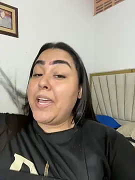 loly clover online show from 12.21.25