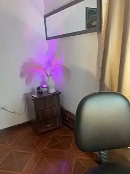 Snapshot of alisaa_jhons1 chatting on 02.24.26 alisaa jhons1 online show from 02.24.26