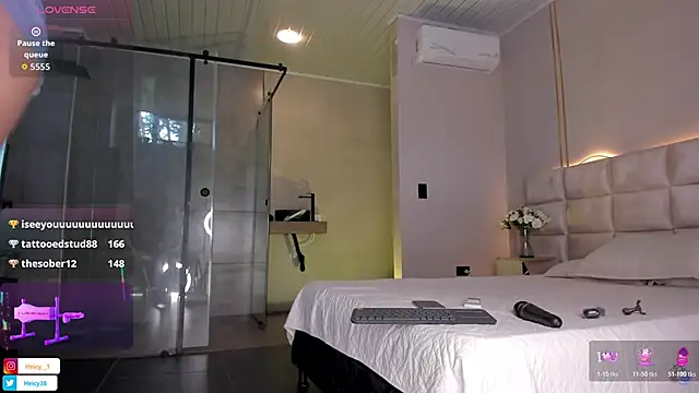 Heicy--01 online show from 11.14.25