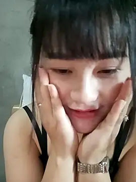 Anngela 18 online show from 11.14.25