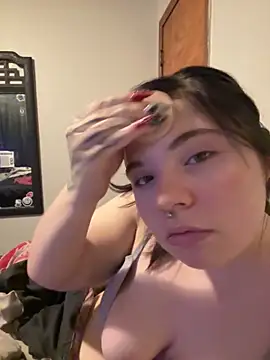 juicygoth202 online show from 12.04.25