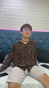 benjiDom online show from 11.06.25