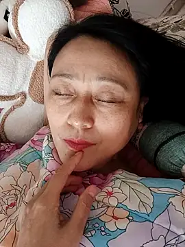 Snapshot of meiNv79 chatting on 12.05.25 meiNv79 online show from 12.05.25