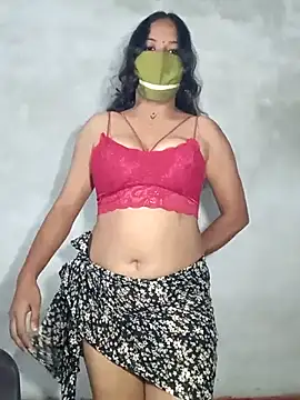 V HOT CUTE online show from 11.07.25