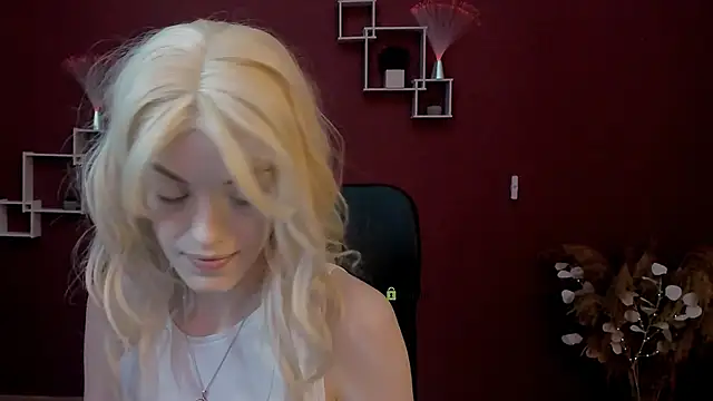 mia starrr  online show from 03.13.26