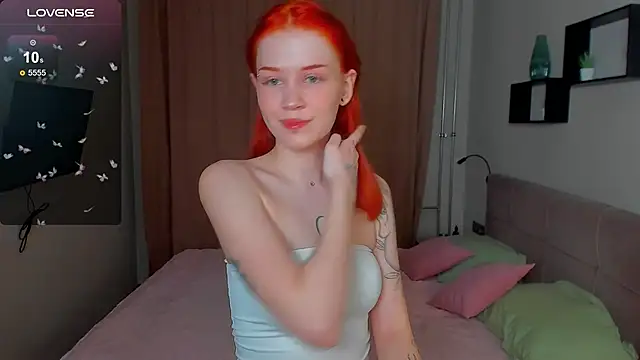 alice with freckles online show from 02.15.26