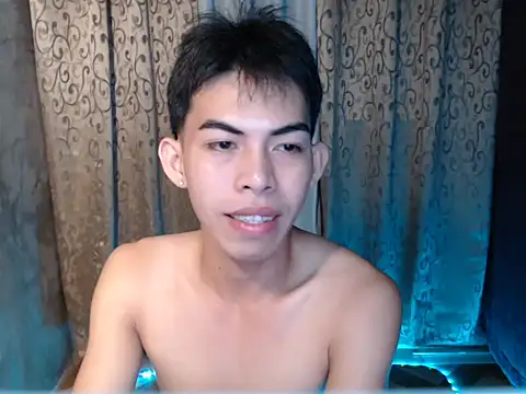 Urhotsilverboy online show from 11.27.25