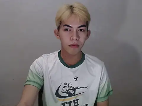 Urhotsilverboy online show from 06.08.26