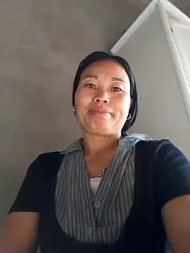 Karen china online show from 11.27.25