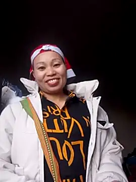 Karen china online show from 11.28.25