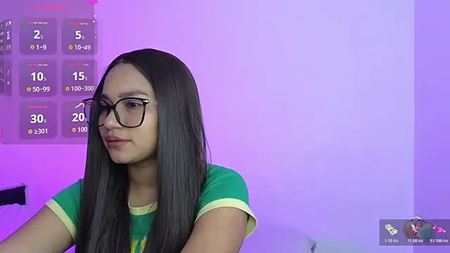 Snapshot of lau_rl chatting on 11.19.25 lau rl online show from 11.19.25