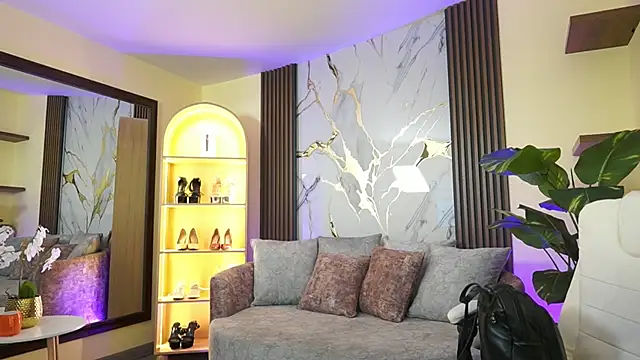 TessaaFox online show from 02.13.26