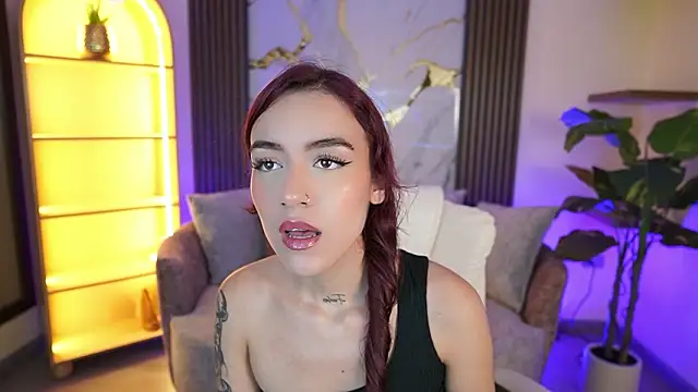 TessaaFox online show from 03.18.26