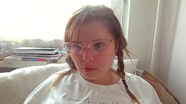 HornyElena online show from 12.16.25