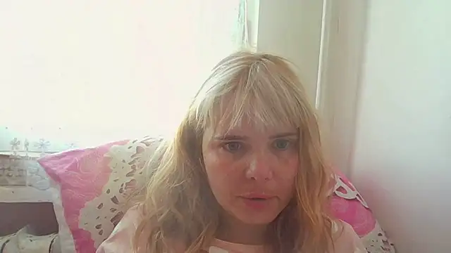 HornyElena online show from 04.25.26