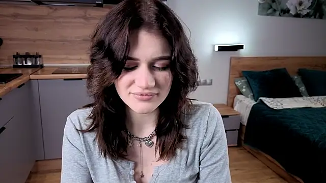 eshleeygreen online show from 11.14.25